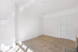 Photo 21- click for photo gallery